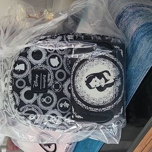 Loungefly Alice black/white mini bkpk